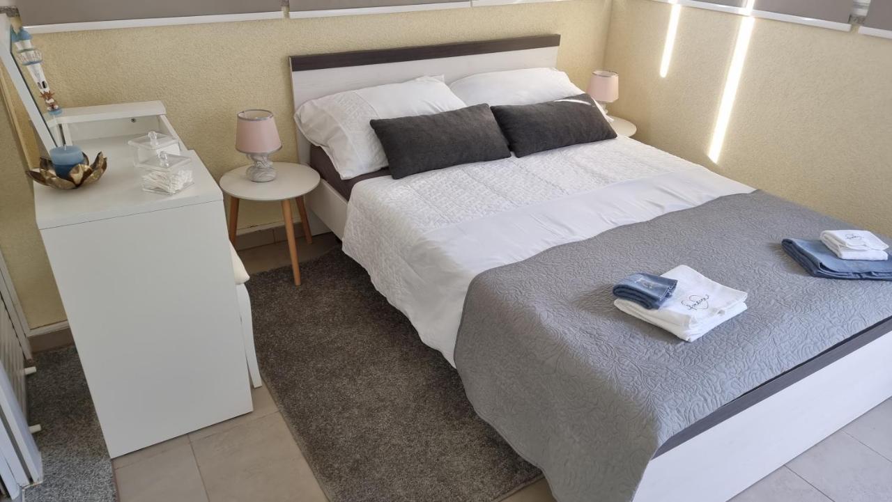 Two Stars - Villa Sunce Senj  Bagian luar foto